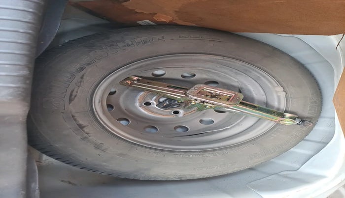 2014 Hyundai i10 MAGNA 1.1, Petrol, Manual, 51,113 km, tyre