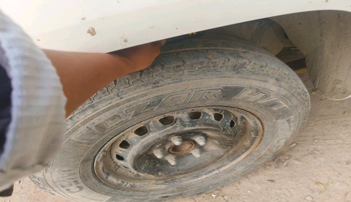 2019 Mahindra TUV300 T6 PLUS, Diesel, Manual, 33,098 km, tyre