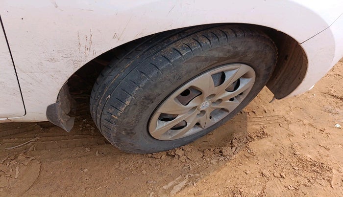 2021 Hyundai NEW SANTRO MAGNA, Petrol, Manual, 79,609 km, tyre