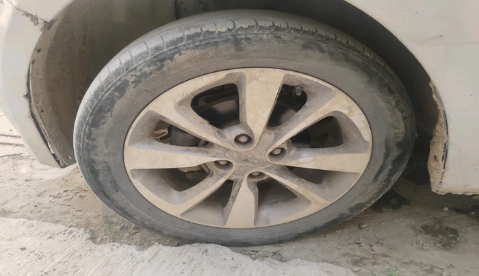 2016 Hyundai Elite i20 ASTA 1.2, Petrol, Manual, 51,887 km, tyre