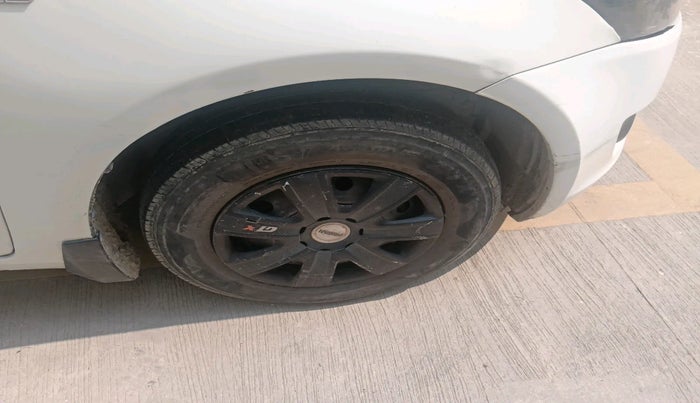 2013 Maruti Swift VDI, Diesel, Manual, 1,89,741 km, tyre