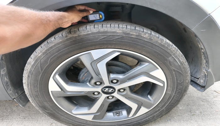 2018 Hyundai Creta SX AT 1.6 DIESEL, Diesel, Automatic, 1,22,371 km, tyre