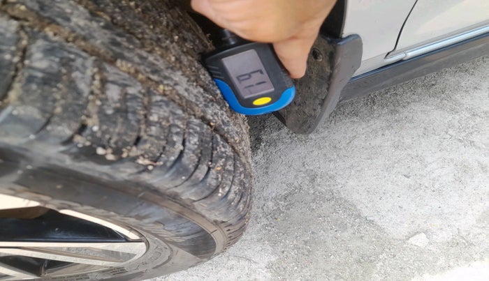 2016 Tata Tiago XZ PETROL, Petrol, Manual, 47,287 km, tyre