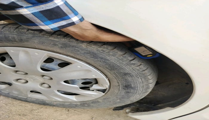 2016 Honda Amaze 1.2L I-VTEC S, Petrol, Manual, 67,395 km, tyre