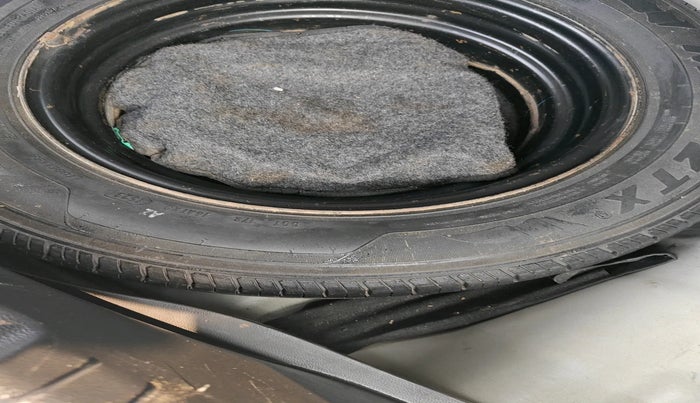 2015 Hyundai Elite i20 SPORTZ 1.2, Petrol, Manual, 64,720 km, tyre