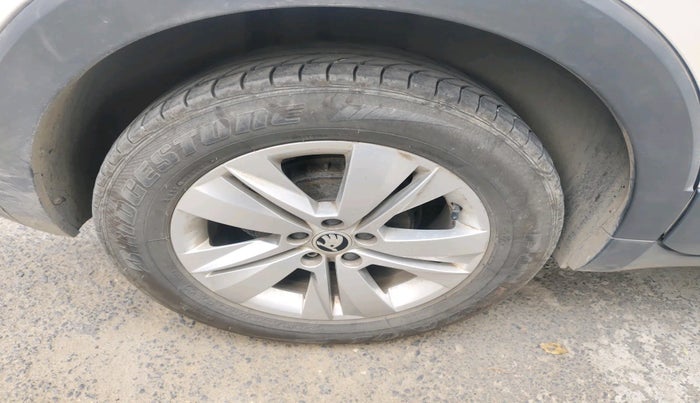 2023 Skoda KUSHAQ AMBITION 1.0L TSI MT, Petrol, Manual, 87,647 km, tyre