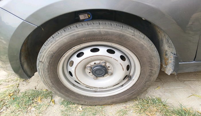 2022 Tata Tiago XM CNG, Petrol, Manual, 63,394 km, tyre