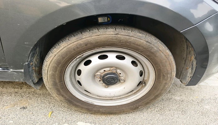 2022 Tata Tiago XM CNG, Petrol, Manual, 63,394 km, tyre