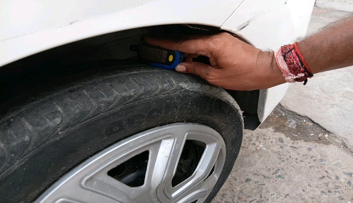 2014 Maruti Wagon R 1.0 VXI, Petrol, Manual, 81,563 km, tyre