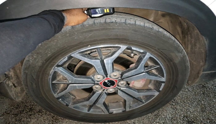 2021 KIA SELTOS GTX PLUS AT 1.5 DIESEL, Diesel, Automatic, 95,833 km, tyre