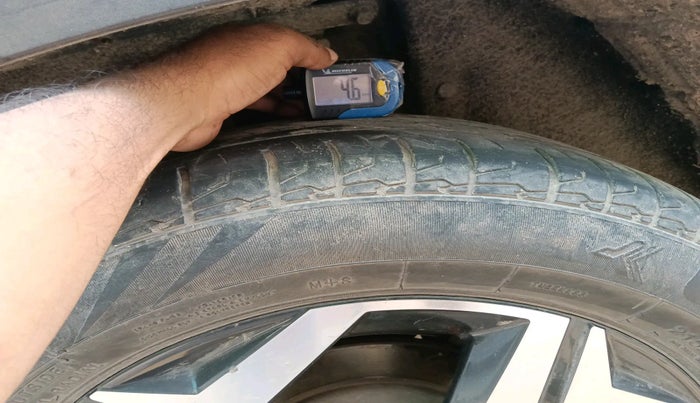 2021 Hyundai ALCAZAR PRESTIGE(O) 1.5 AT 7STR, Diesel, Automatic, 68,771 km, tyre