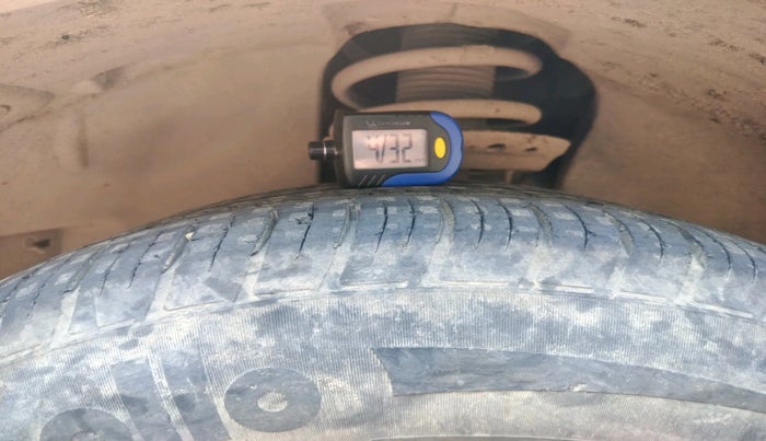 2021 Tata Harrier XZA PLUS 2.0L DARK EDITION, Diesel, Automatic, 1,15,143 km, tyre