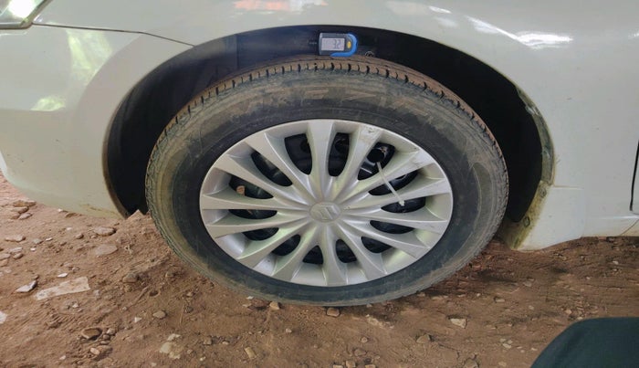 2016 Maruti Ciaz VXI+, Petrol, Manual, 71,306 km, tyre