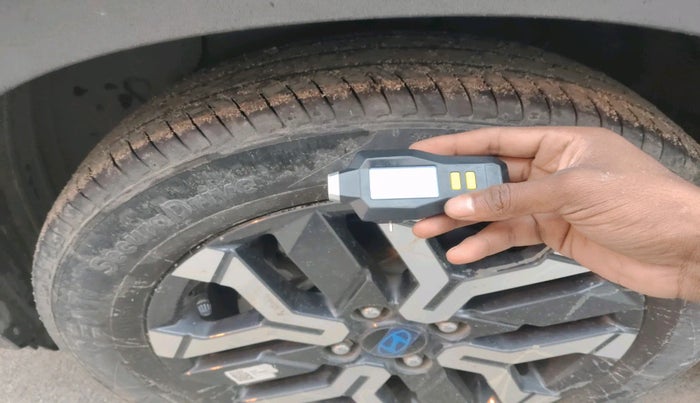 2023 Hyundai EXTER SX 1.2 AMT DUAL TONE, Petrol, Automatic, 4,035 km, tyre