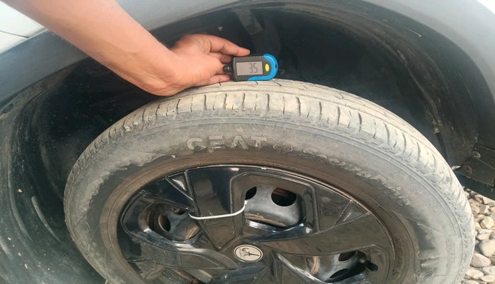 2022 Tata PUNCH PURE MT, Petrol, Manual, 24,304 km, tyre