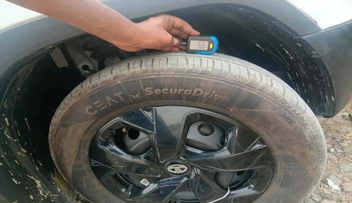 2022 Tata PUNCH PURE MT, Petrol, Manual, 24,304 km, tyre