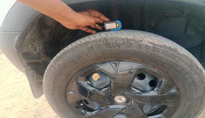2022 Tata PUNCH PURE MT, Petrol, Manual, 24,304 km, tyre