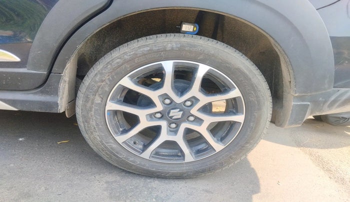 2023 Maruti XL6 ZETA CNG, Petrol, Manual, 12,208 km, tyre