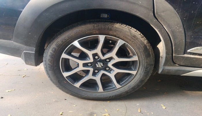 2023 Maruti XL6 ZETA CNG, Petrol, Manual, 12,208 km, tyre