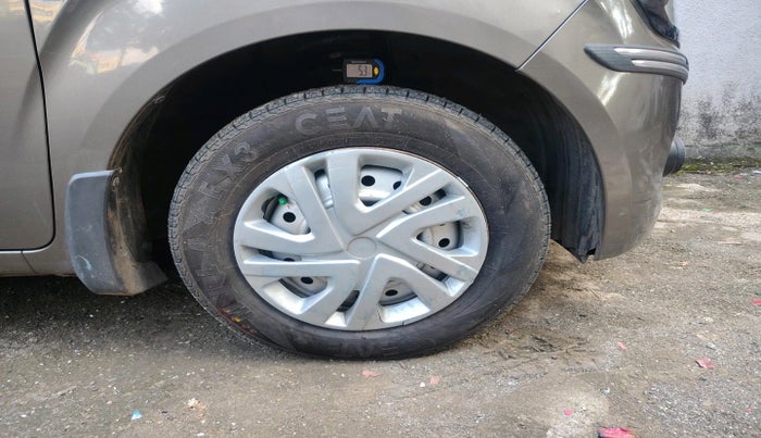 2021 Maruti New Wagon-R LXI CNG 1.0, Petrol, Manual, 64,500 km, tyre