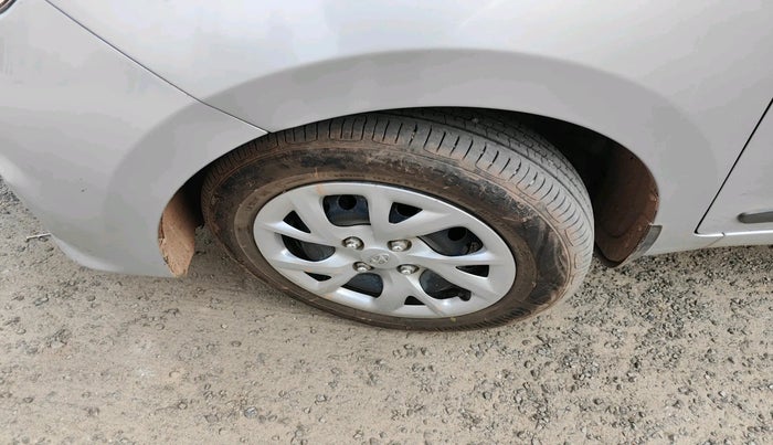 2018 Hyundai Grand i10 SPORTZ 1.2 KAPPA VTVT, Petrol, Manual, 50,971 km, tyre