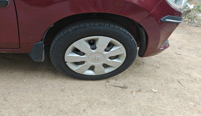 2017 Maruti Alto K10 VXI, Petrol, Manual, 73,320 km, tyre