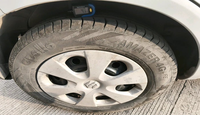 2011 Maruti Ritz VXI, Petrol, Manual, 55,553 km, tyre