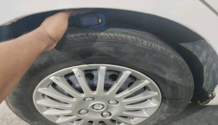 2012 Maruti Swift VDI, Diesel, Manual, 2,18,772 km, tyre