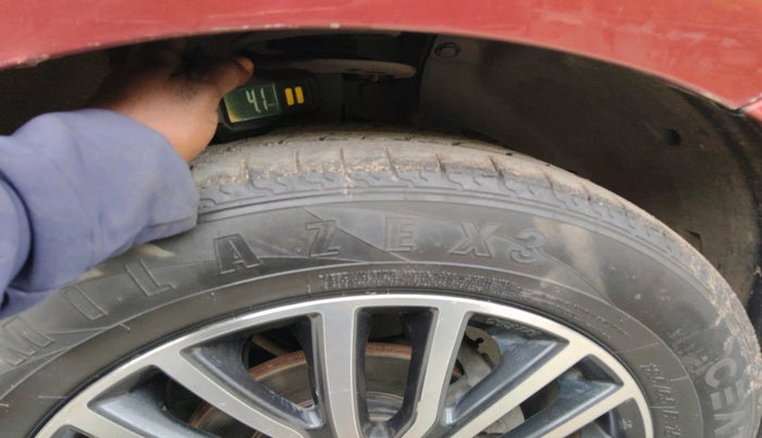 2017 Maruti Dzire ZDI PLUS, Diesel, Manual, 1,20,246 km, tyre