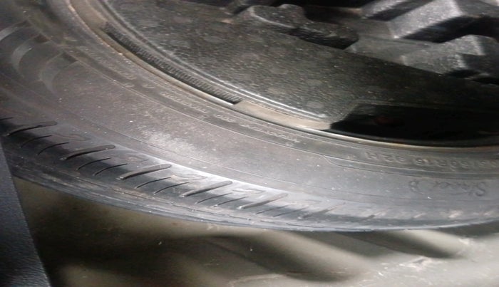 2021 Maruti Vitara Brezza VXI, Petrol, Manual, 16,106 km, tyre