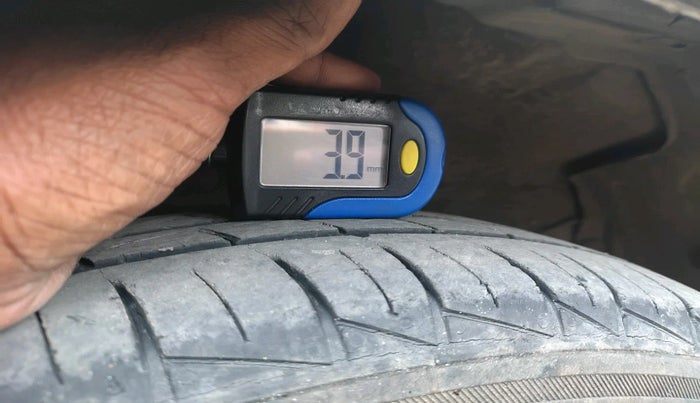 2021 Maruti Alto VXI PLUS, Petrol, Manual, 29,556 km, tyre