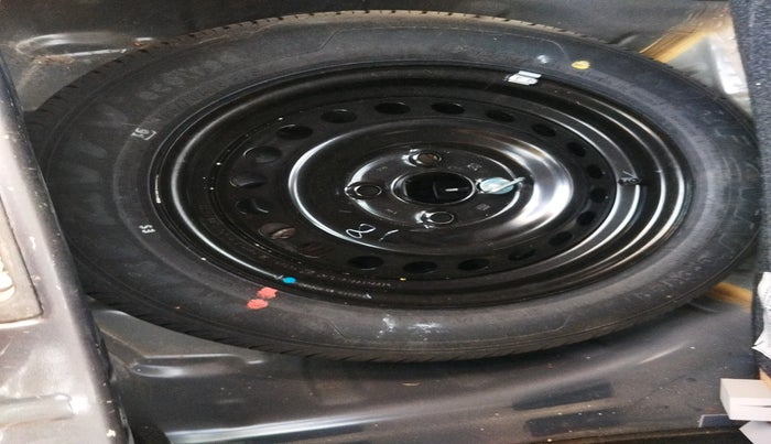 2022 Maruti S PRESSO VXI+, Petrol, Manual, 10,317 km, tyre