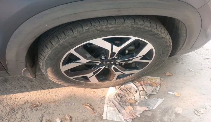 2023 KIA SELTOS  X LINE 1.5 TURBO PETROL DCT, Petrol, Automatic, 27,398 km, tyre