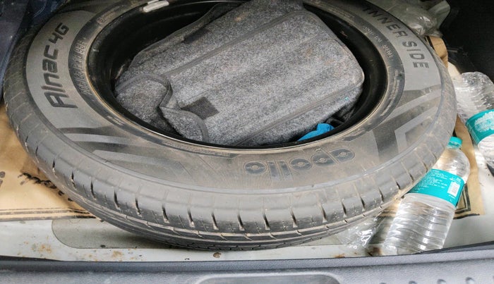 2020 Hyundai Creta SX 1.5 PETROL, Petrol, Manual, 81,229 km, tyre