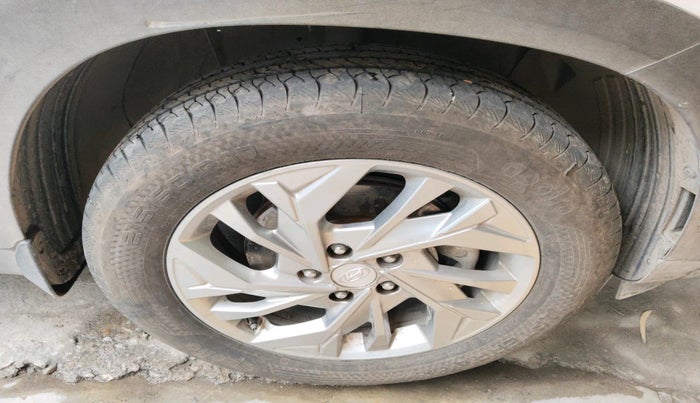 2020 Hyundai Creta SX 1.5 PETROL, Petrol, Manual, 81,229 km, tyre