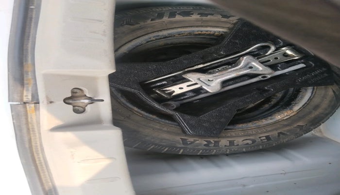 2018 Maruti Celerio VXI, Petrol, Manual, 50,750 km, tyre