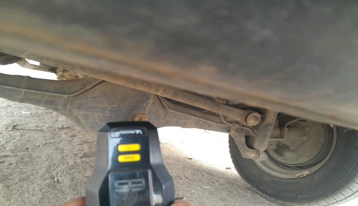 2016 Maruti Eeco 7 STR, Petrol, Manual, 1,63,821 km, tyre