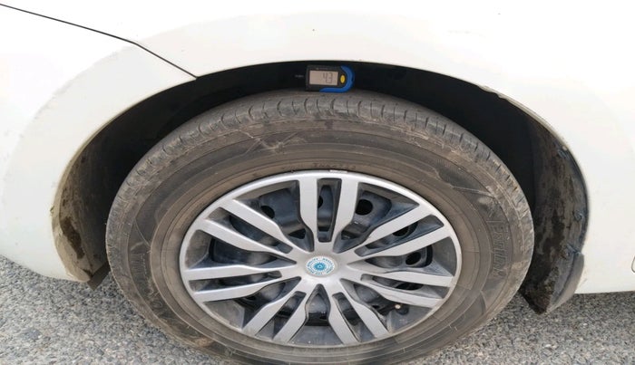 2019 Maruti Swift LXI, Petrol, Manual, 63,322 km, tyre
