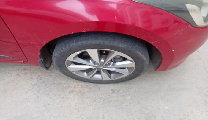 2014 Hyundai i20 SPORTZ 1.2, Petrol, Manual, 1,43,133 km, tyre