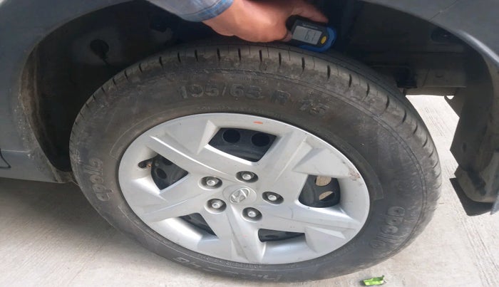 2020 Hyundai VENUE S 1.0 TURBO MT, Petrol, Manual, 43,382 km, tyre