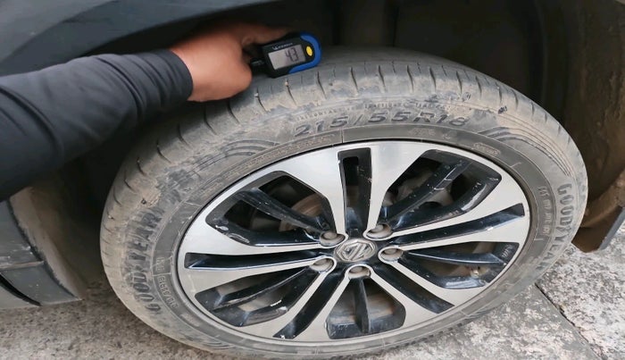 2021 MG HECTOR SHARP 1.5 PETROL CVT, Petrol, Automatic, 60,636 km, tyre