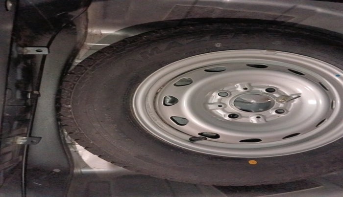 2018 Tata Tiago XZA PETROL, Petrol, Automatic, 34,179 km, tyre