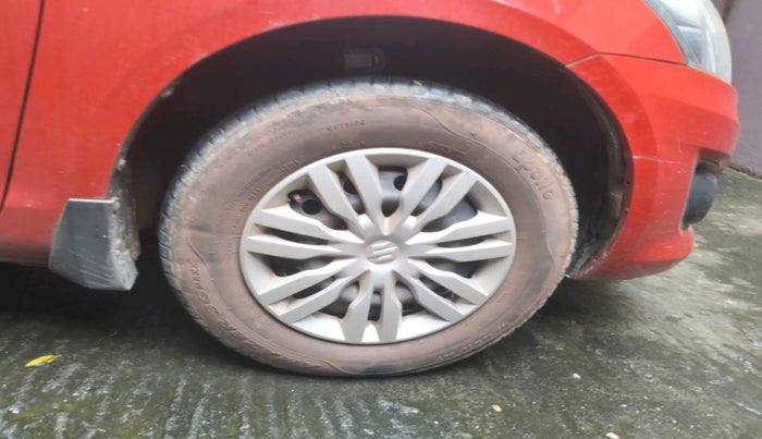 2014 Maruti Swift Dzire VXI, Petrol, Manual, 90,530 km, tyre