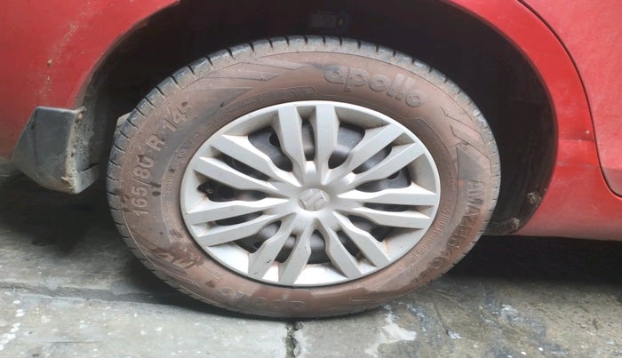 2014 Maruti Swift Dzire VXI, Petrol, Manual, 90,530 km, tyre