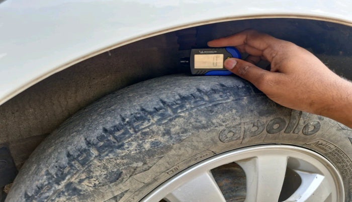 2013 Maruti Ritz ZDI, Diesel, Manual, 1,80,721 km, tyre