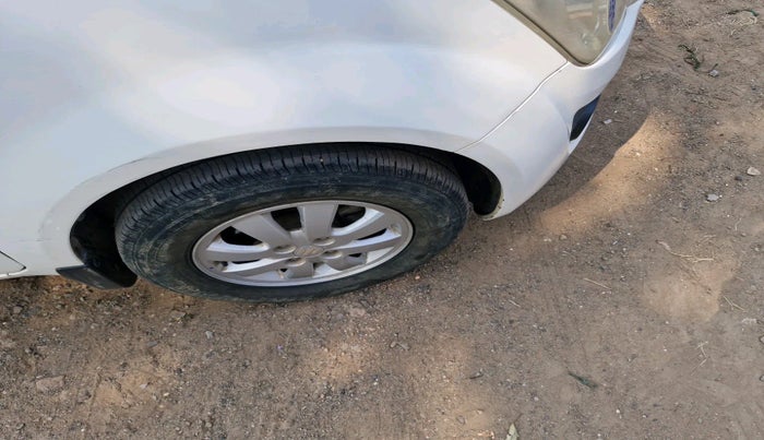 2013 Maruti Ritz ZDI, Diesel, Manual, 1,80,721 km, tyre