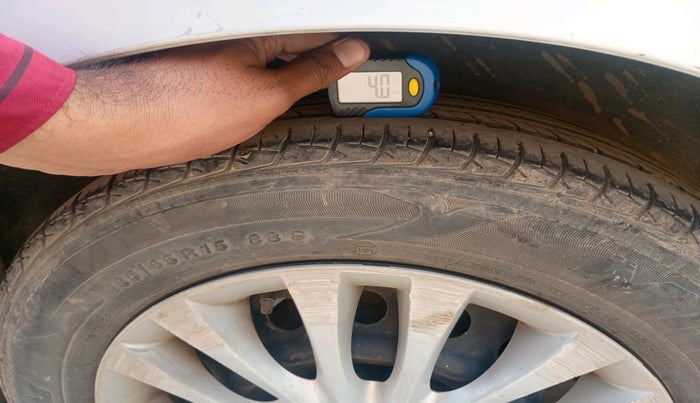 2017 Maruti Ciaz DELTA DIESEL 1.3, Diesel, Manual, 76,157 km, tyre