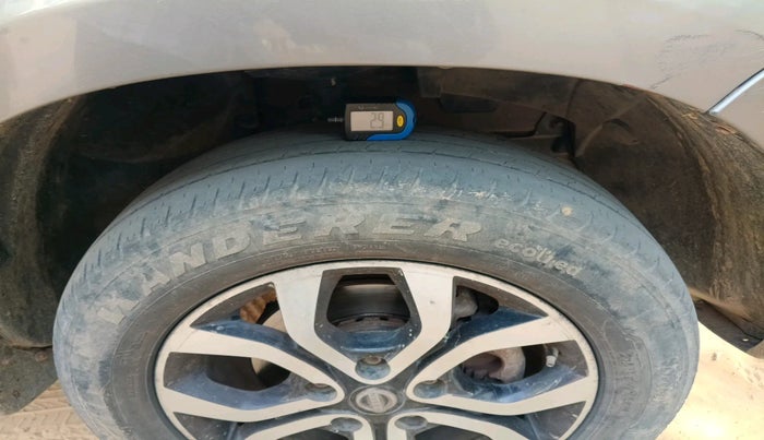 2016 Nissan Terrano XL (D), Diesel, Manual, 94,261 km, tyre