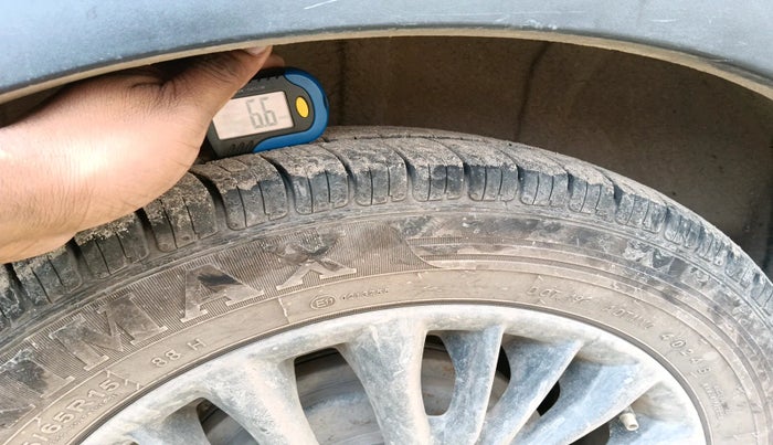 2021 Maruti XL6 ZETA AT, Petrol, Automatic, 60,870 km, tyre