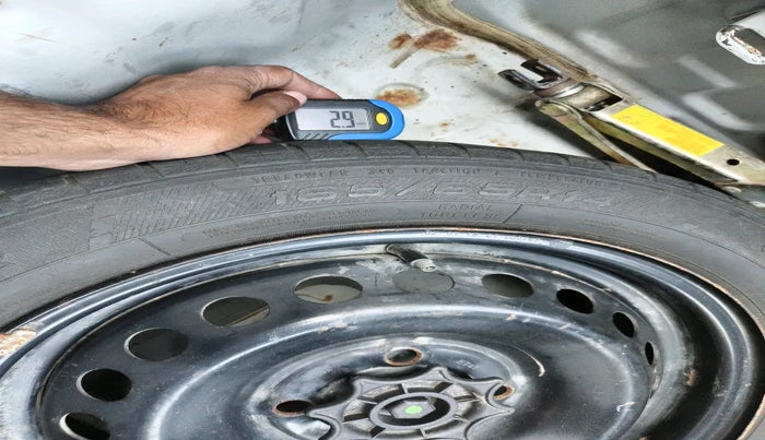 2015 Hyundai Grand i10 MAGNA 1.2 KAPPA VTVT, Petrol, Manual, 87,255 km, tyre